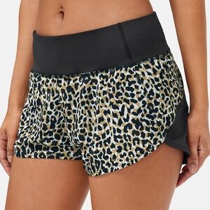 Outdoor Voices Hudson 2.5” Short